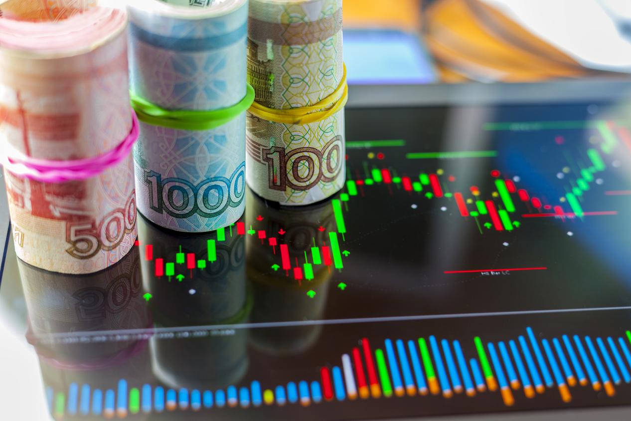 financial concept, the volatility of the Russian economy, the dynamics of fluctuations of the ruble